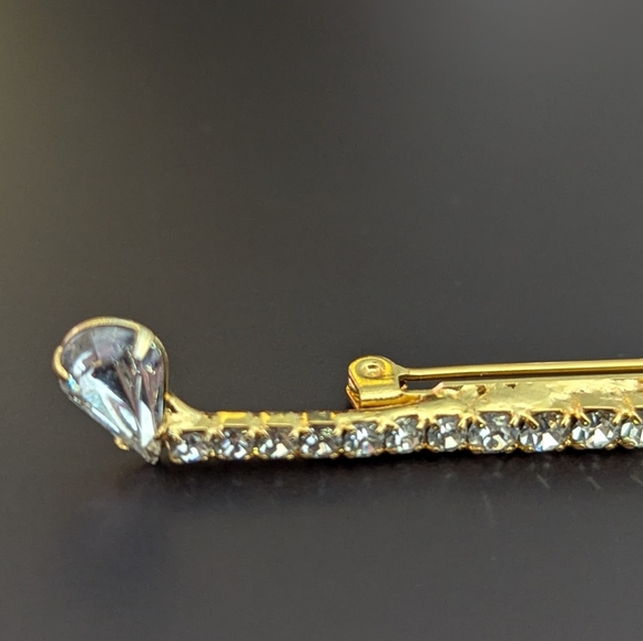 Vintage Rhinestone Golf Club Brooch Gold Toned Sparkling Clear and Black Pin - Picture 4 of 5